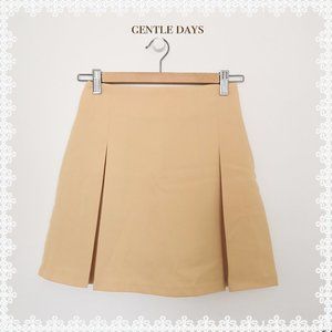 A-Line Pleated Yellow Mini Skirt, Size S-M